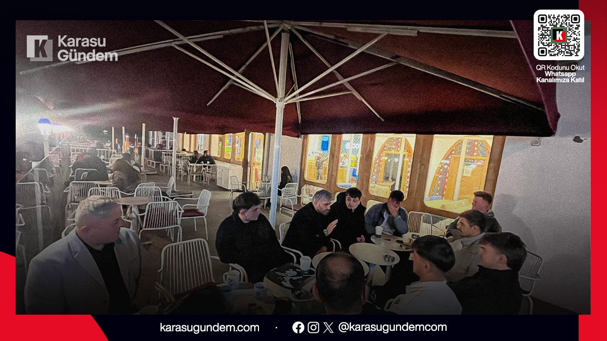 Saadet Partisi Karasu ilçe yönetimi ve Karasulu gençlerin yerel siyaset üzerine gerçekleştirdiği samimi sohbet.