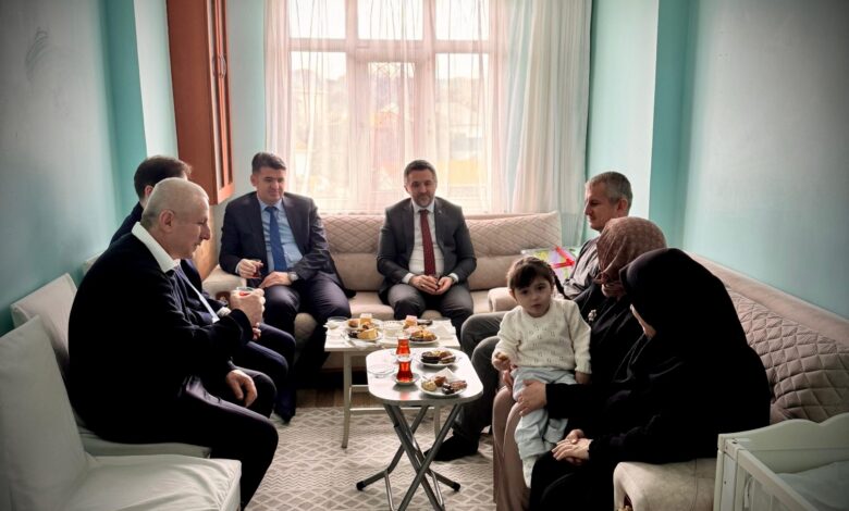 İşitme Engelli Bayram: Sevgi Dolu Anların Unutulmaz Hikayesi 12 image 8563be94 ab70 4f70 a4e9 c34f22b62fa8