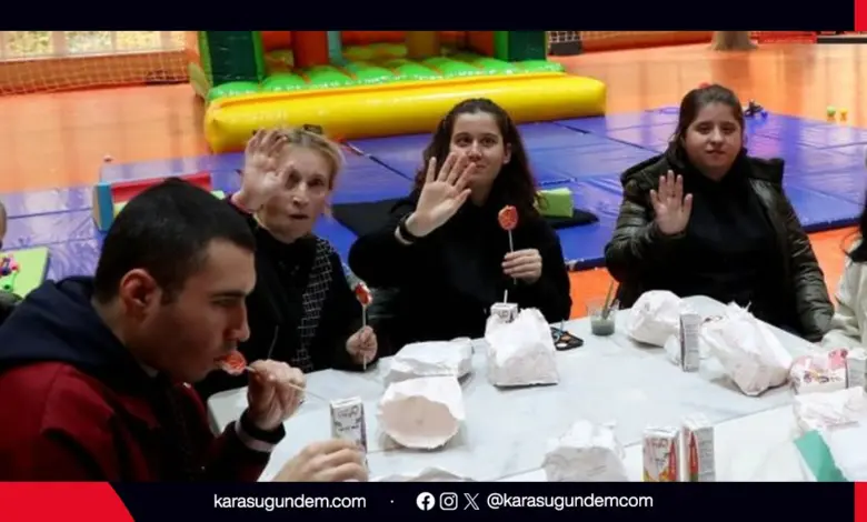 Karasu'da Otizm Farkındalık Spor Şenliği