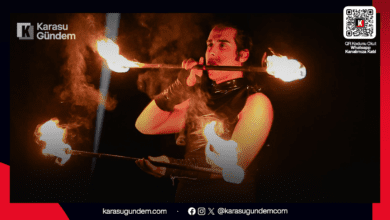 Karasu Belediyesi Ramazan etkinlikleri kapsamında Sosyal Gelişim Merkezi'nde düzenlenen Bubble Show gösterisinde eğlenen çocuklar.