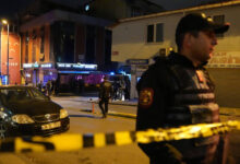 uskudar da 3 kisinin oldugu silahli kavga 12 kisi gozaltina alindi