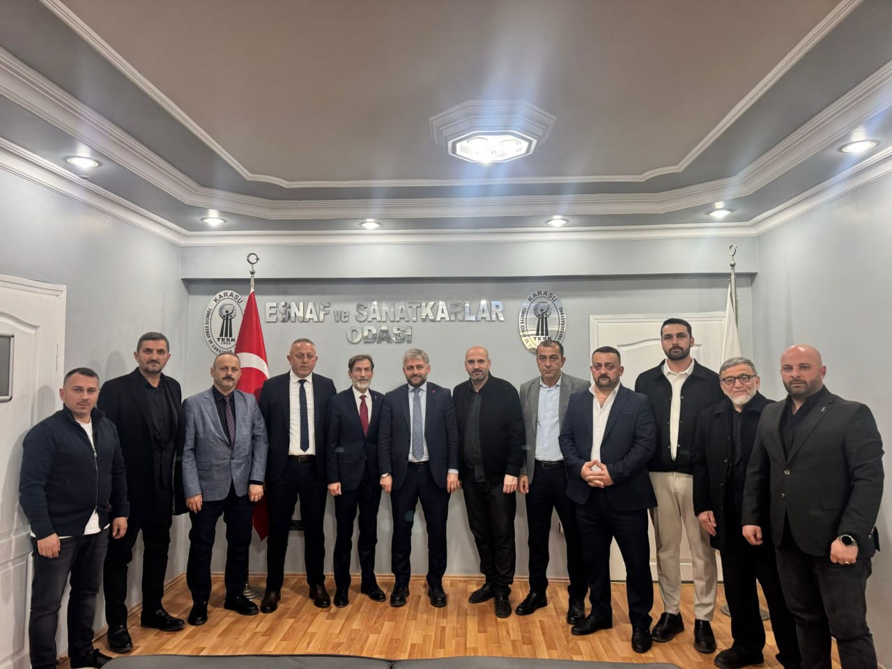 Saadet Partisi Karasu’dan Esnaf Odası Başkanı Cihan Emre’ye Ziyaret